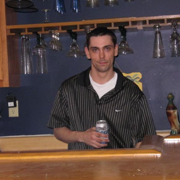 Poshmark profile picture for @buzzed